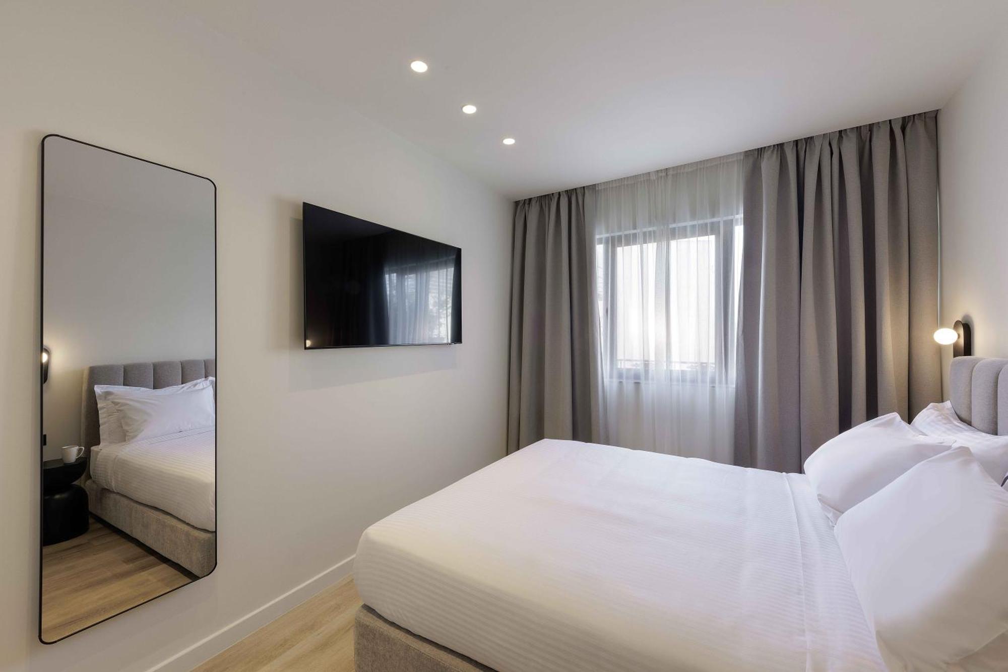 Master Plaka Apartment Athens Ngoại thất bức ảnh